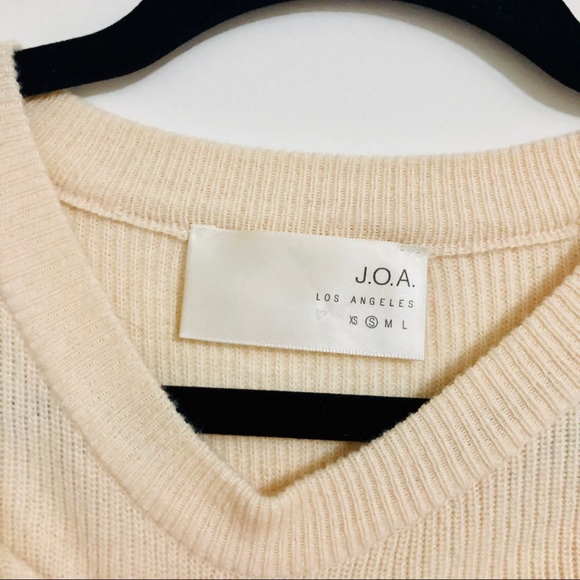 SOLD X J.O.A// bell sleeved sweater - Picture 7 of 8